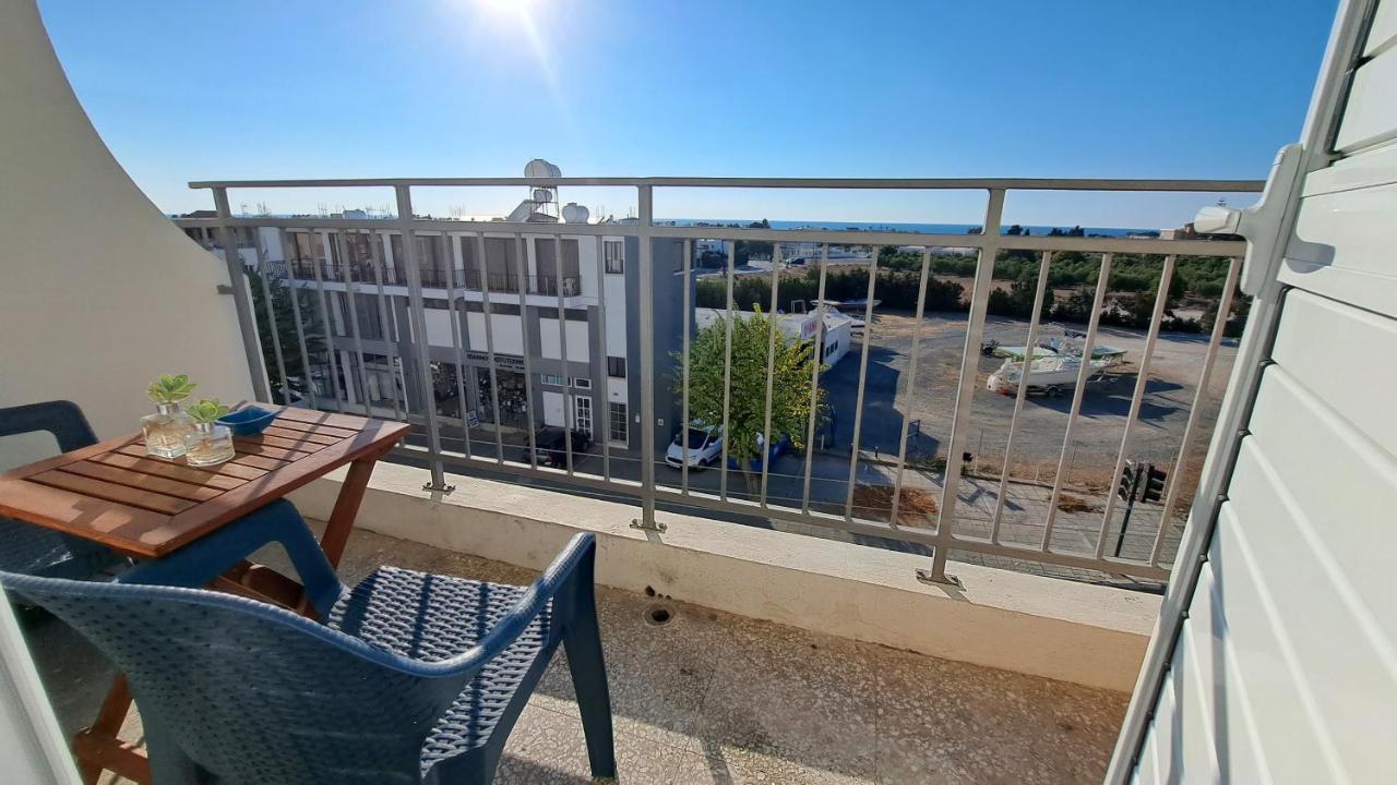 City Center Apartments Пафос Екстериор снимка