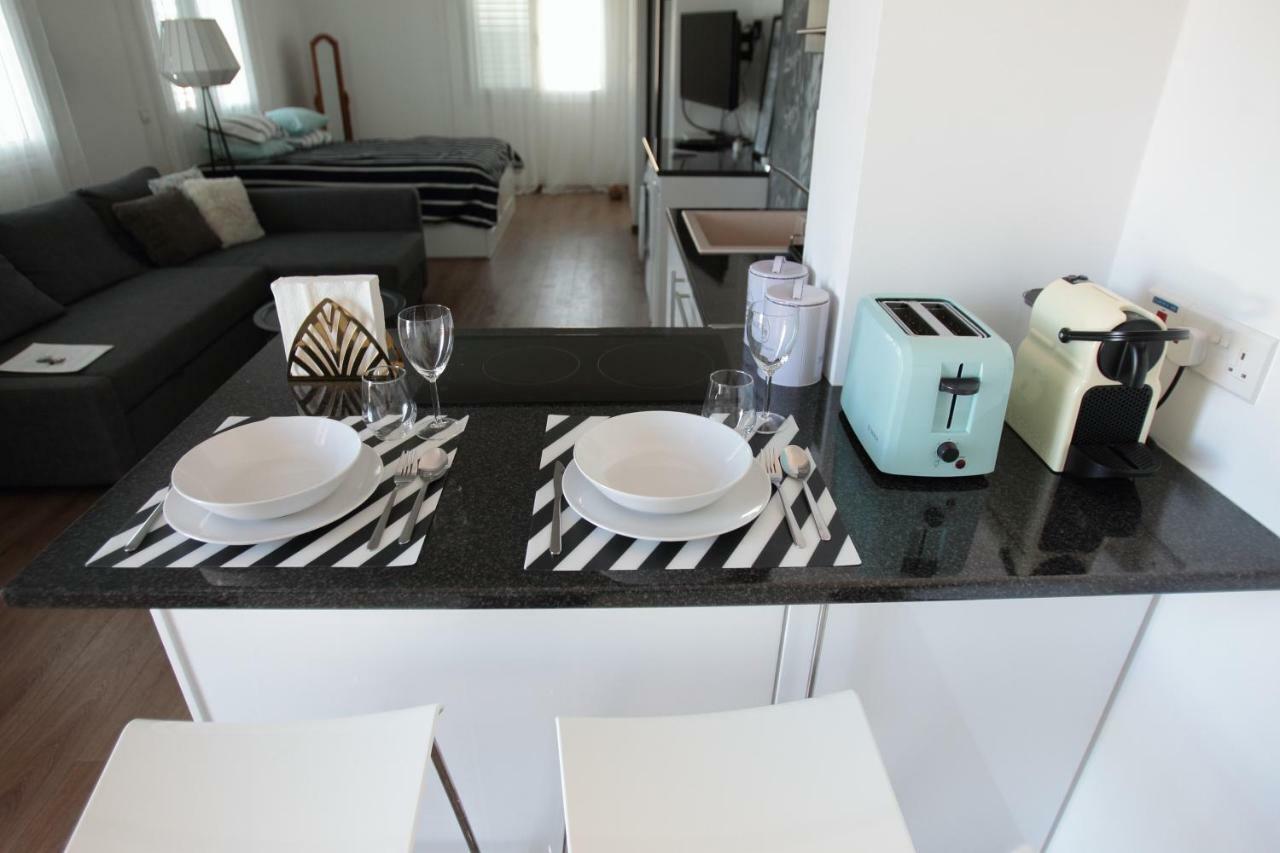 City Center Apartments Пафос Екстериор снимка