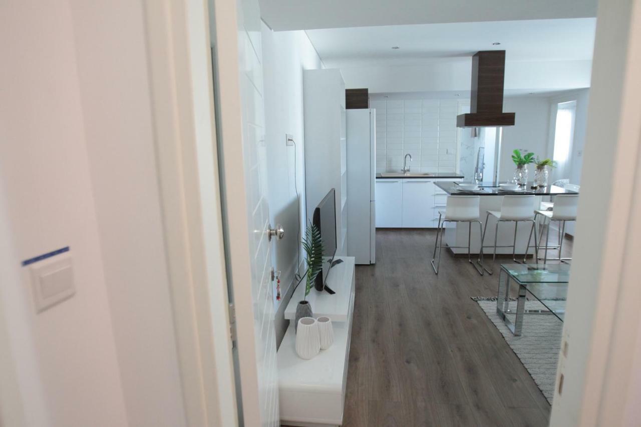 City Center Apartments Пафос Екстериор снимка